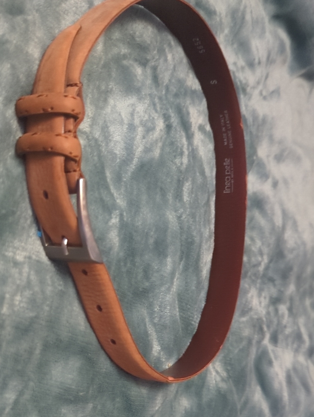 65-Women's Tan Leather Dress Belt. Small size. Pre-loved
